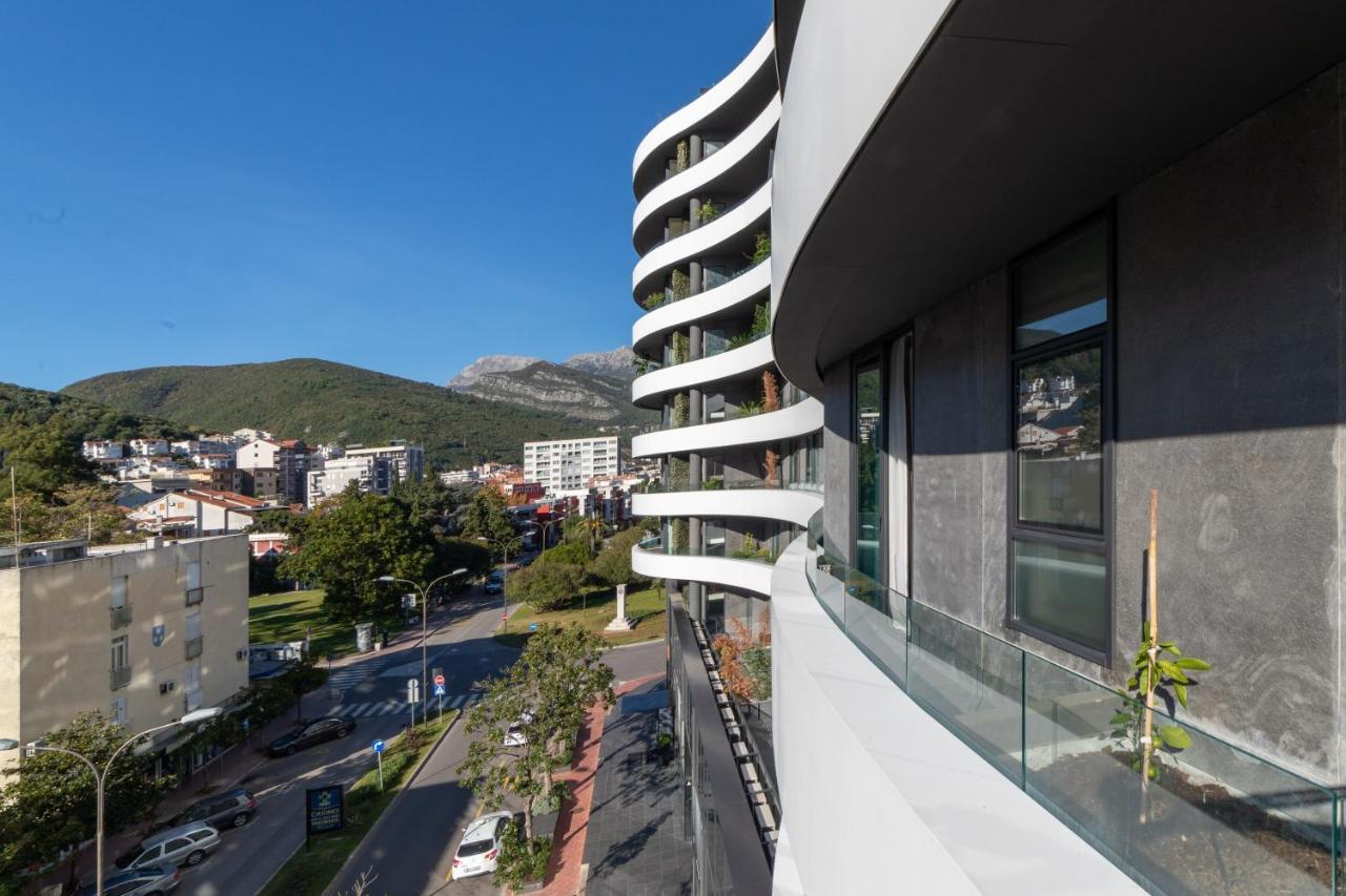 Royal Elysium Apartment Budva Luaran gambar